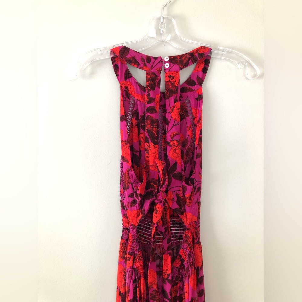 Vacation Dress - Picture 6 of 9